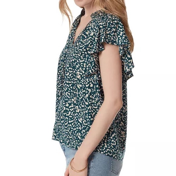 Green leopard print top / flutter sleeves - Picture 3 of 7